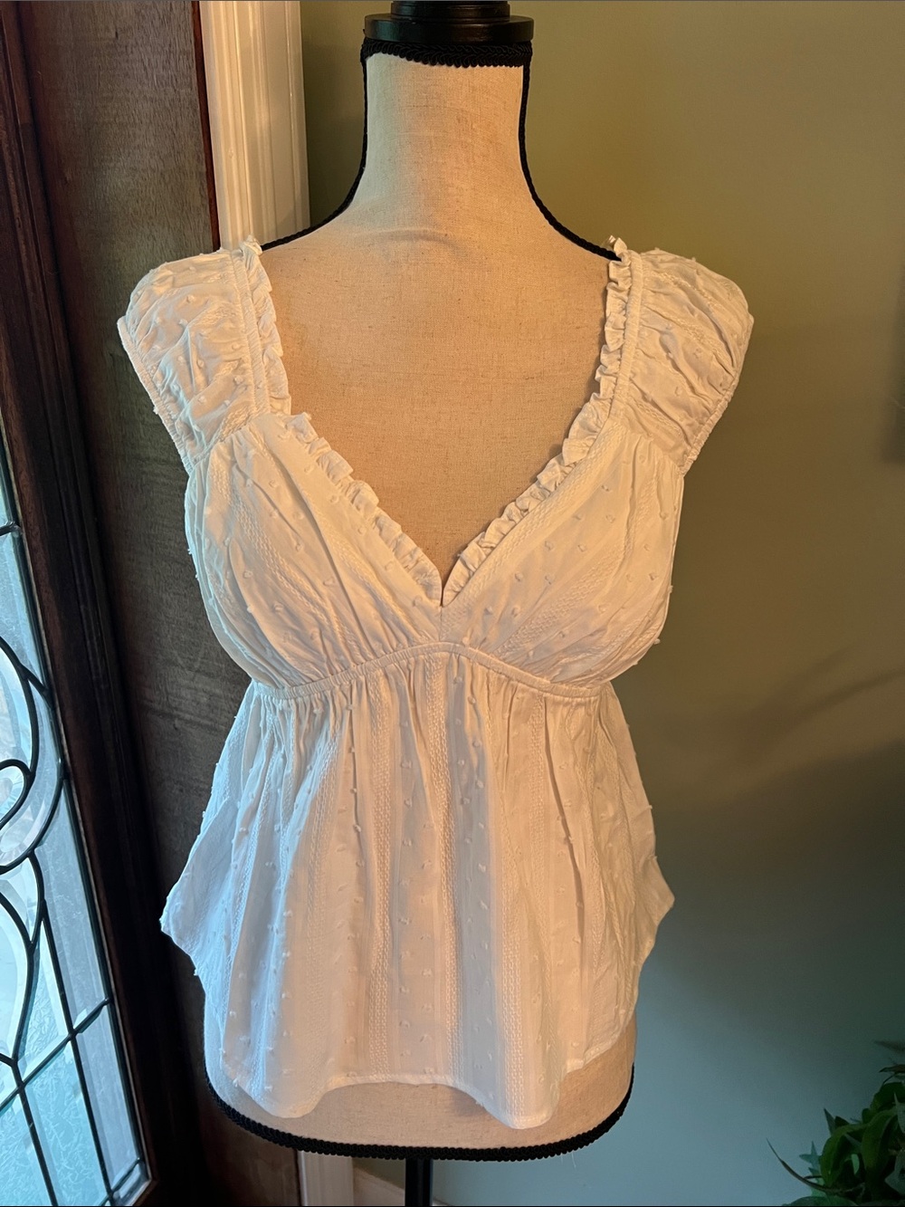 Bwear White Ruffled V-Neck Peplum Tank